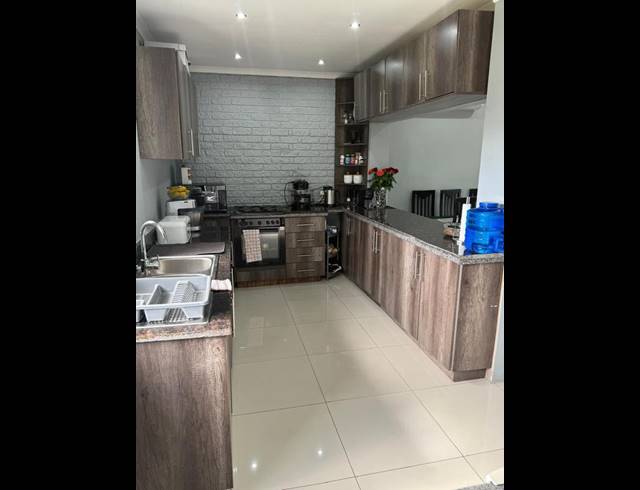 3 BEDROOM PROPERTY TO RENT IN PROSPECT HALL